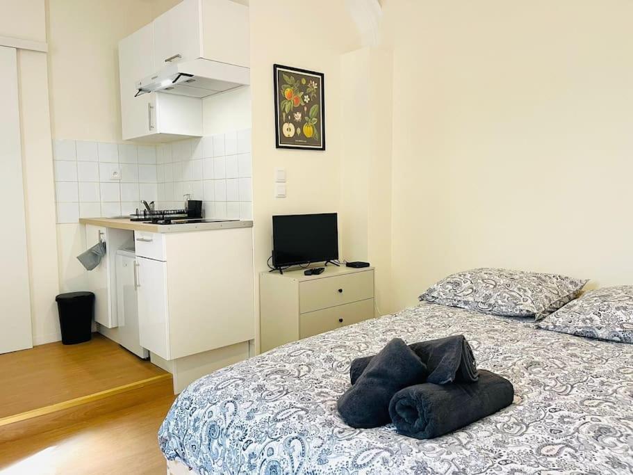 Le Petit Meuble Hyper Centre Leilighet Orléans Eksteriør bilde